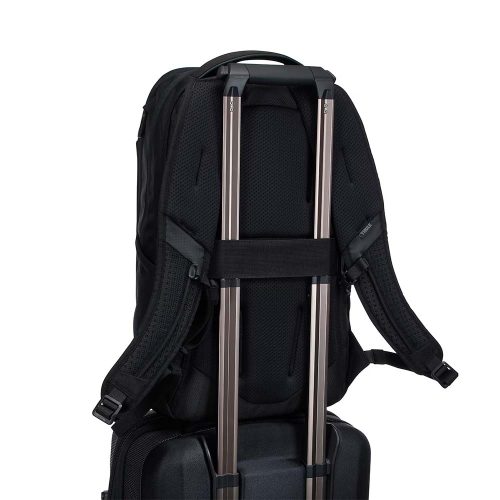 Secure to Luggage with Pass-Through Strap | Thule Accent